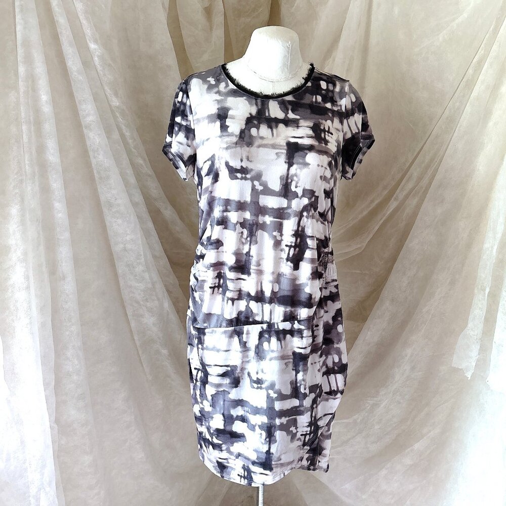 Simply Vera, Vera Wang,